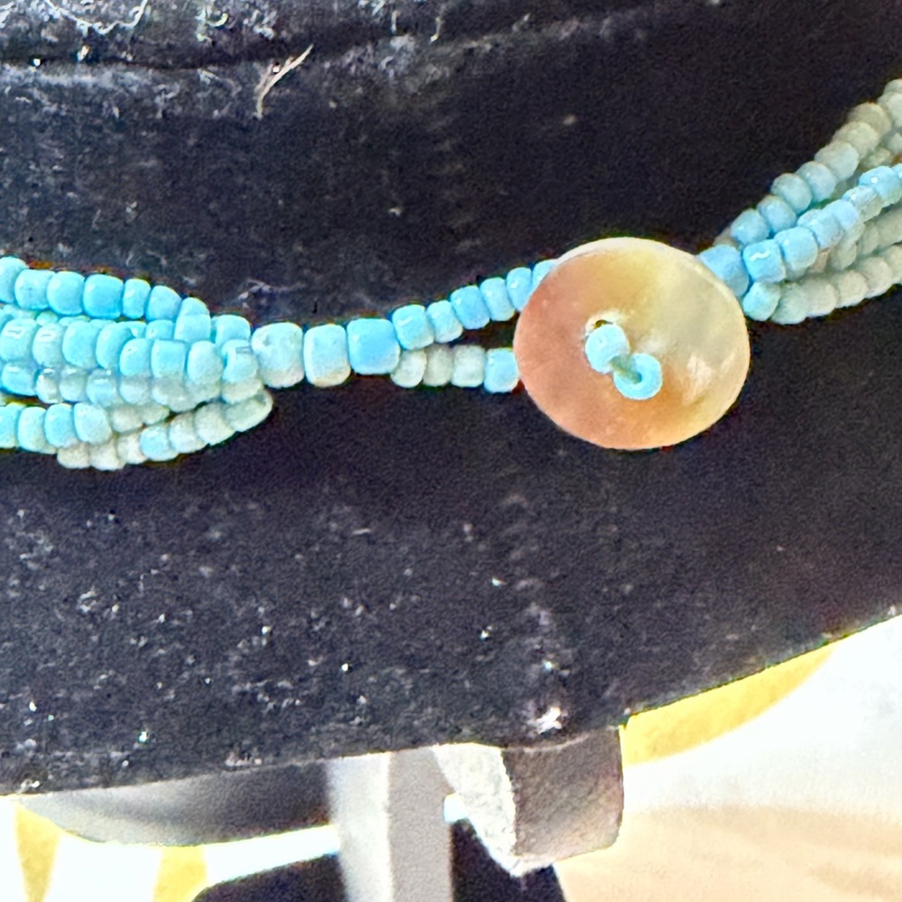 Turquoise Beaded Heart Necklace - Picture 5 of 7